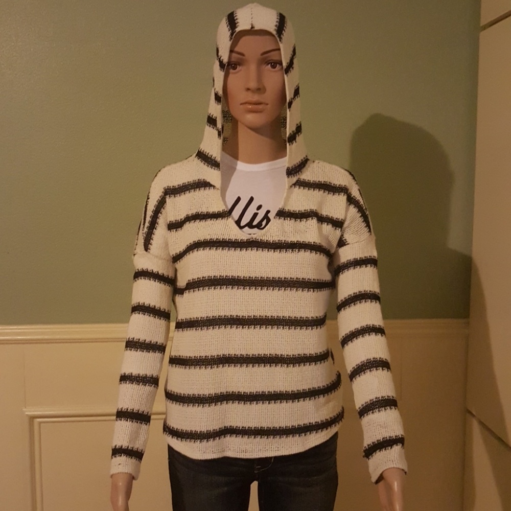 Forever 21 sweater!